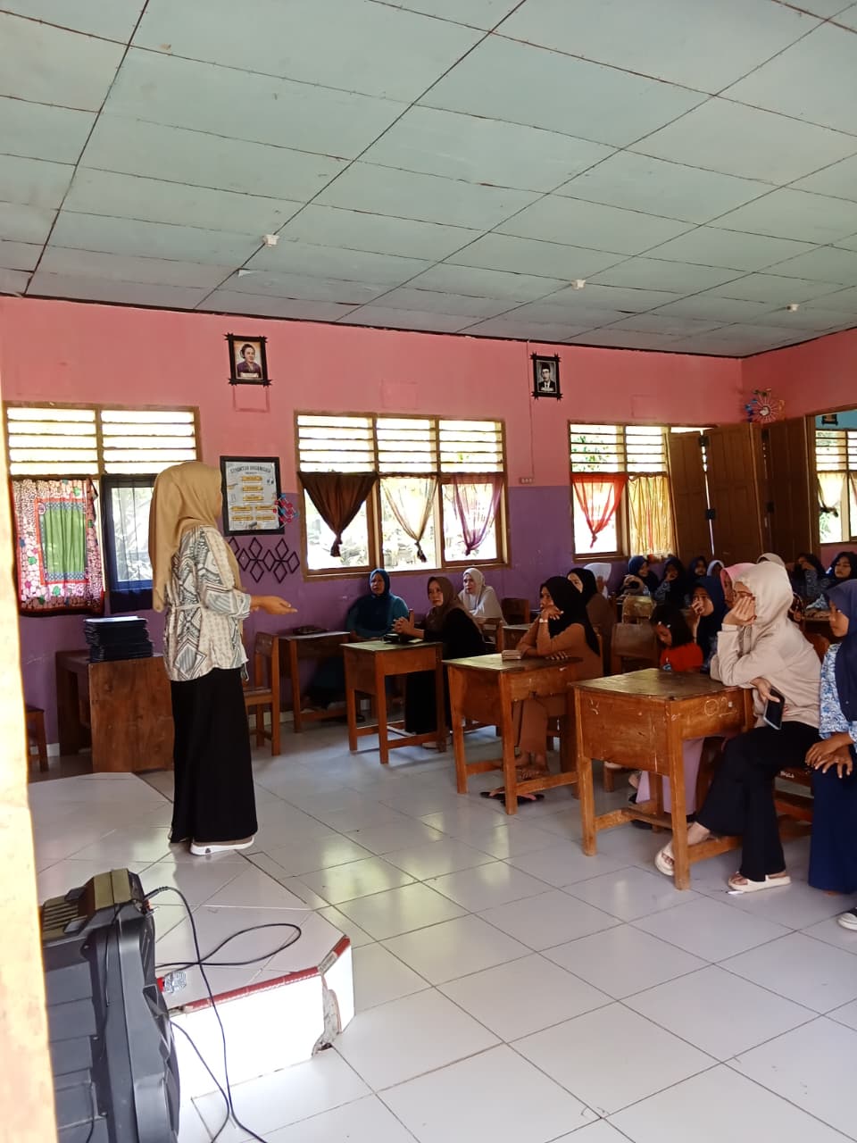 Penerimaan Rapor Murid Kelas 7 dan 8 Semester Genap Tahun Pelajaran 2025/2026